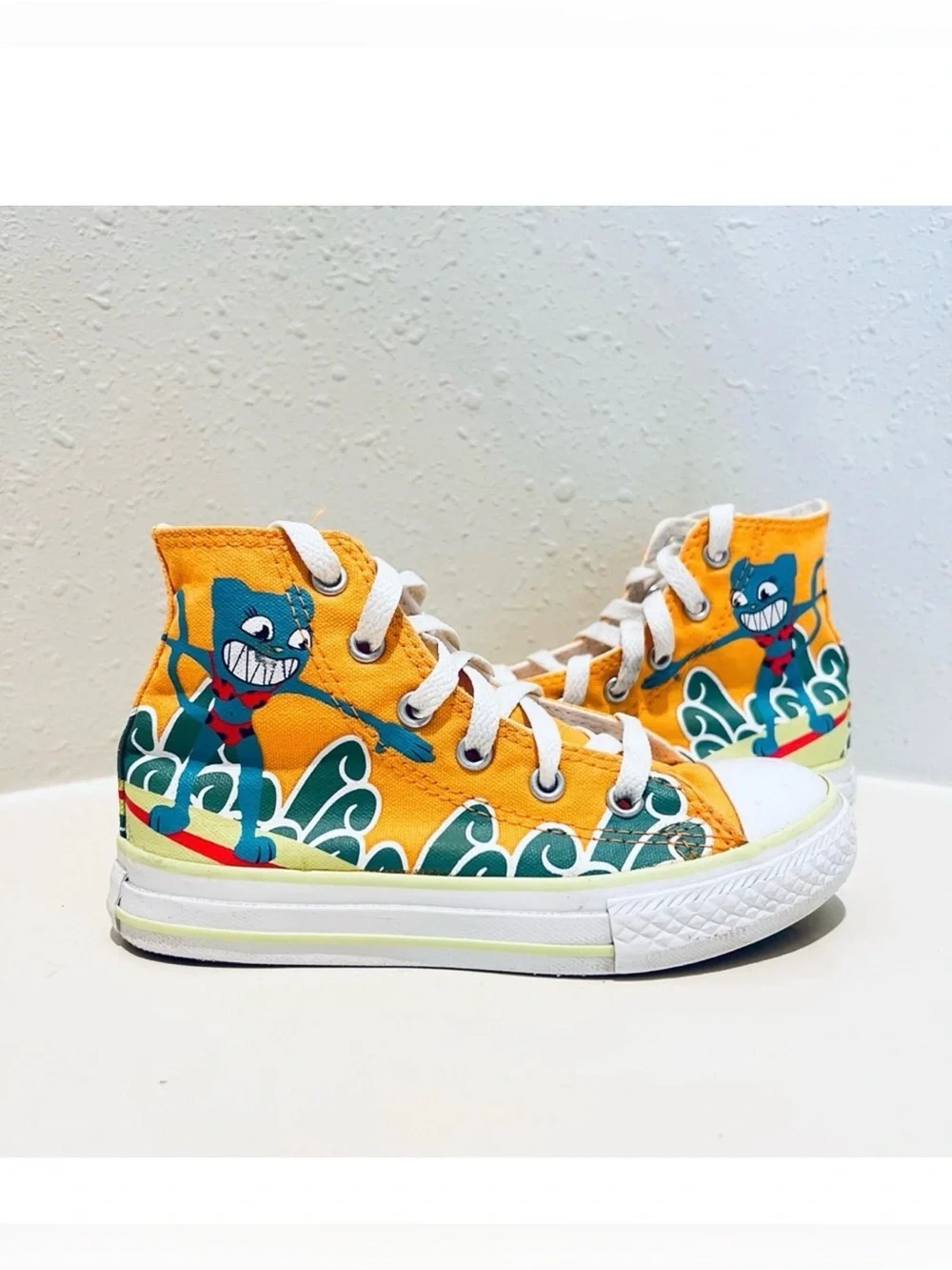 Converse Kids Custom Rare Unisex Hi Top Yellow Sneakers Size 12